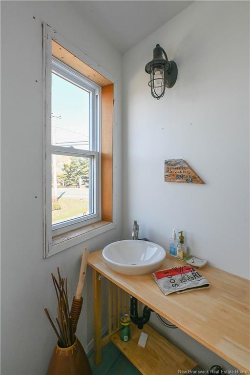 









660


Saint-Pierre Ouest

BLVD,
Caraquet,




NB
E1W 1A2


