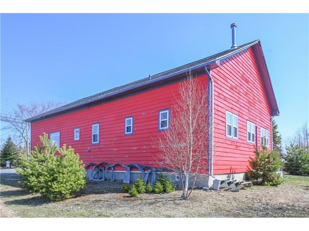 









660


Saint-Pierre Ouest

BLVD,
Caraquet,




NB
E1W 1A2

