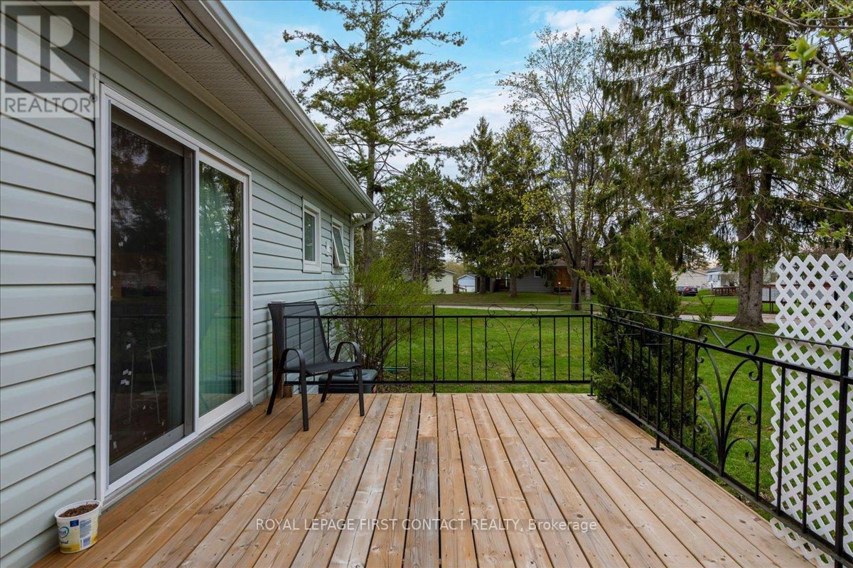 












1 JUNIPER COURT

,
Innisfil,




Ontario
L9S1N2

