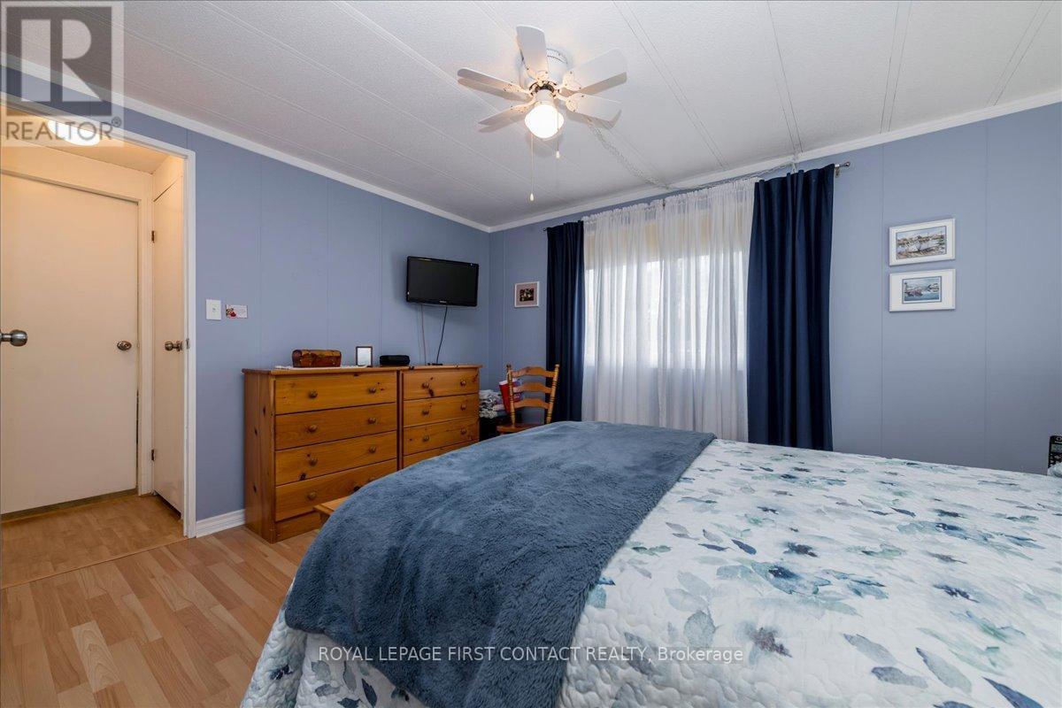 












1 JUNIPER COURT

,
Innisfil,




Ontario
L9S1N2

