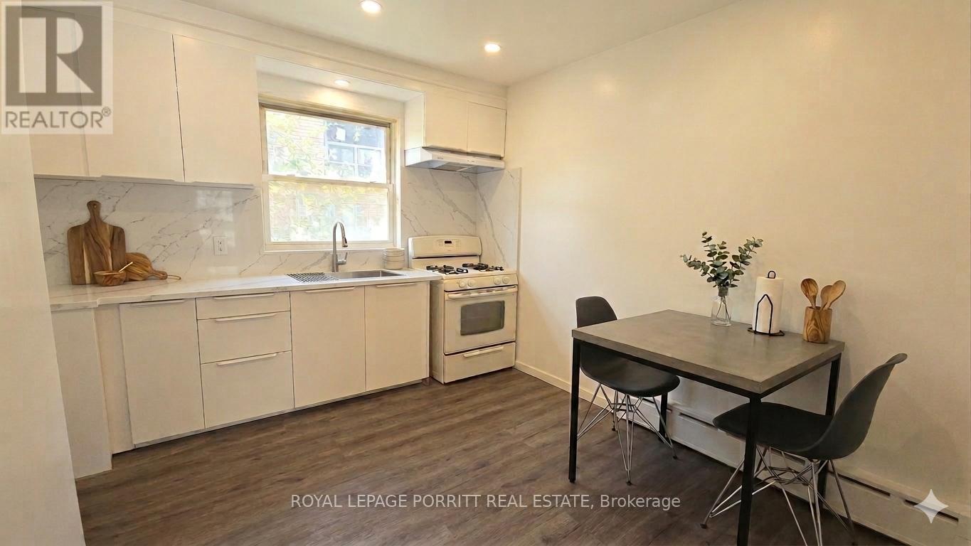 












#3 - 462 HORNER AVENUE

,
Toronto,




Ontario
M8W2B5


