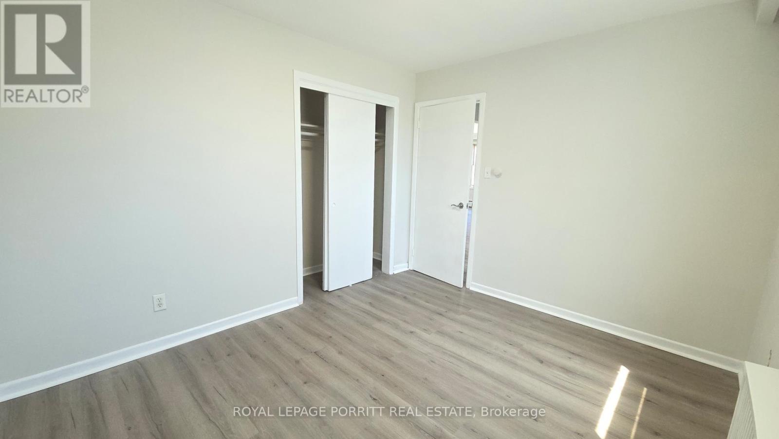 












#3 - 462 HORNER AVENUE

,
Toronto,




Ontario
M8W2B5

