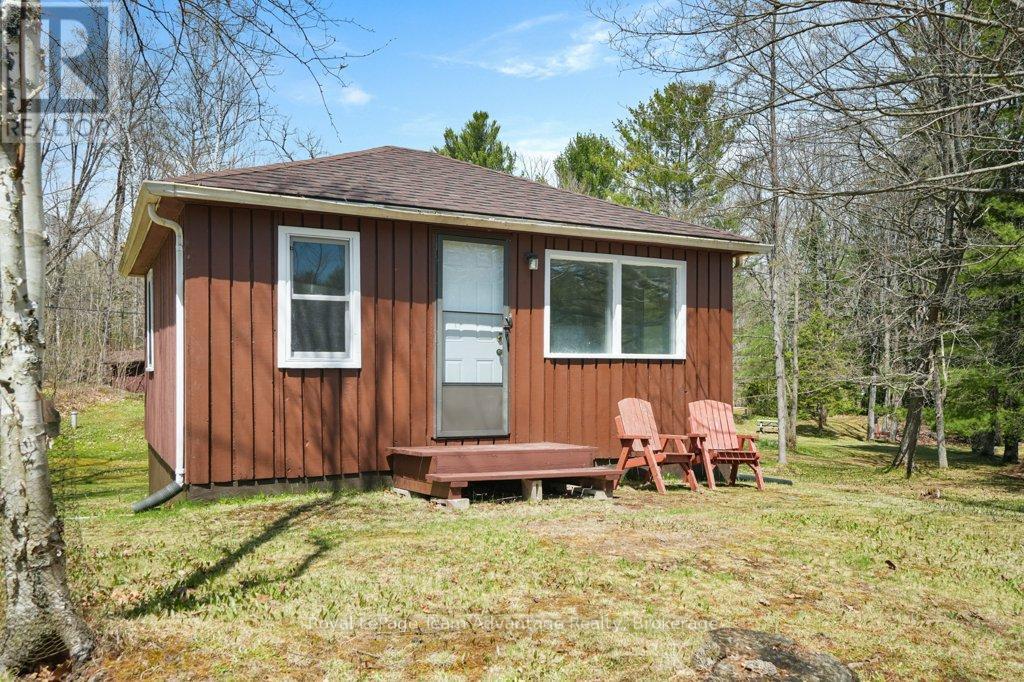 












11 BIRCH LANE

,
McDougall,




Ontario
P2A2W7


