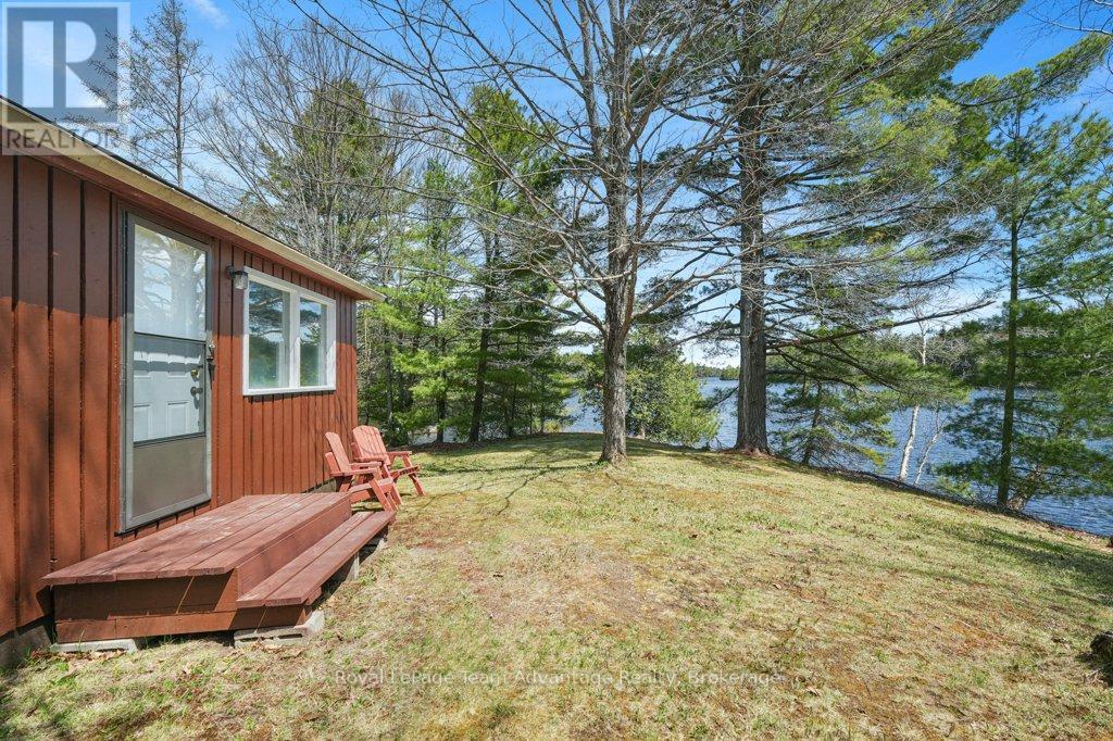 












11 BIRCH LANE

,
McDougall,




Ontario
P2A2W7

