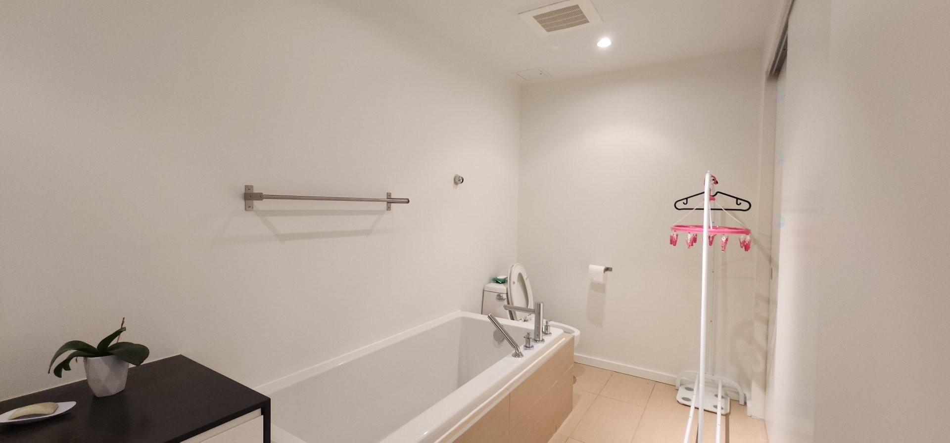 









350


Boul. De Maisonneuve O.

, 1505,
Montréal (Ville-Marie),




QC
H3A1L6

