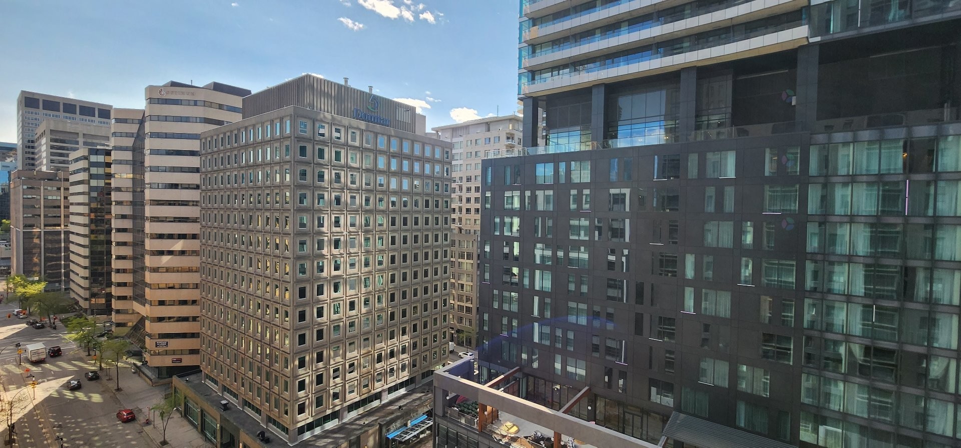 









350


Boul. De Maisonneuve O.

, 1505,
Montréal (Ville-Marie),




QC
H3A1L6

