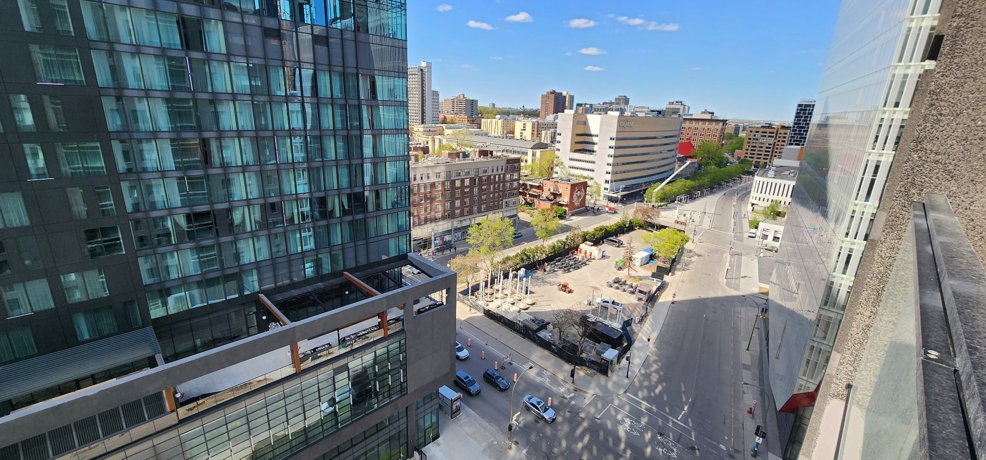 









350


Boul. De Maisonneuve O.

, 1505,
Montréal (Ville-Marie),




QC
H3A1L6

