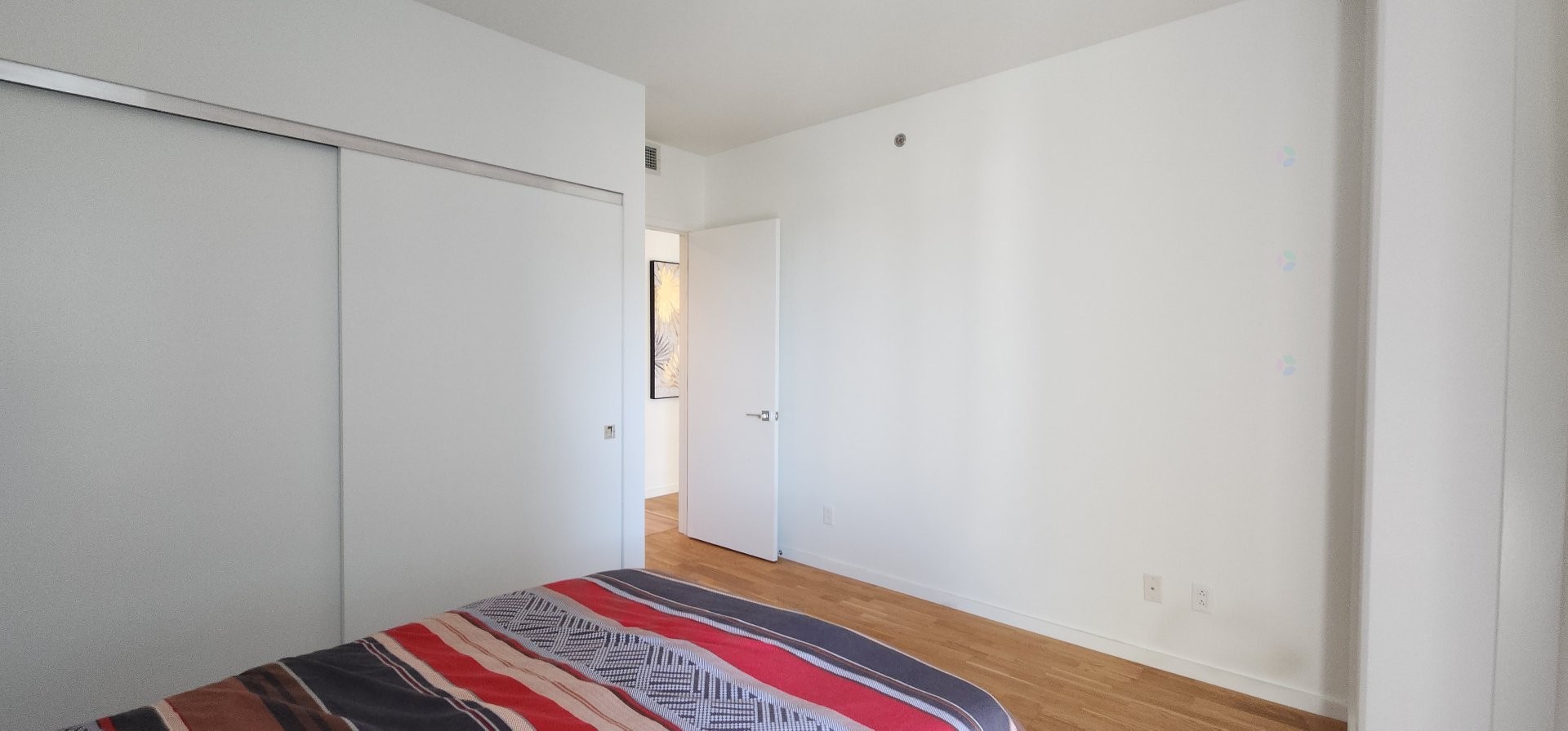 









350


Boul. De Maisonneuve O.

, 1505,
Montréal (Ville-Marie),




QC
H3A1L6

