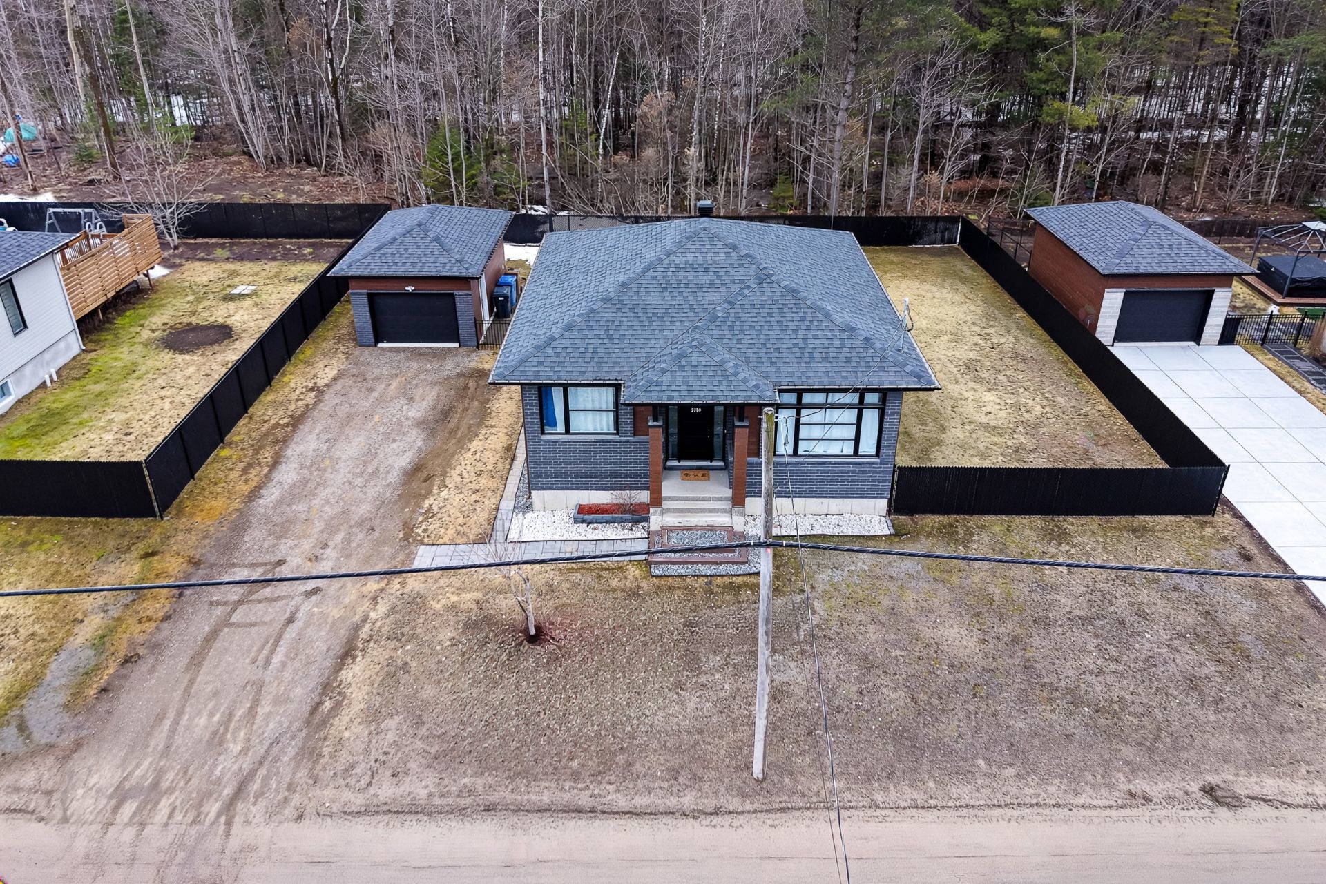 









3350


Boul. Thibeau

,
Trois-Rivières,




QC
G8W2H5

