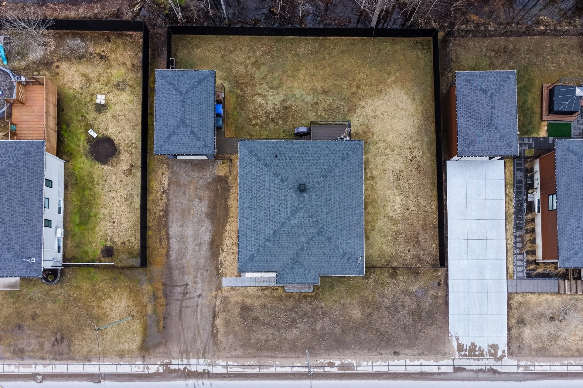 









3350


Boul. Thibeau

,
Trois-Rivières,




QC
G8W2H5

