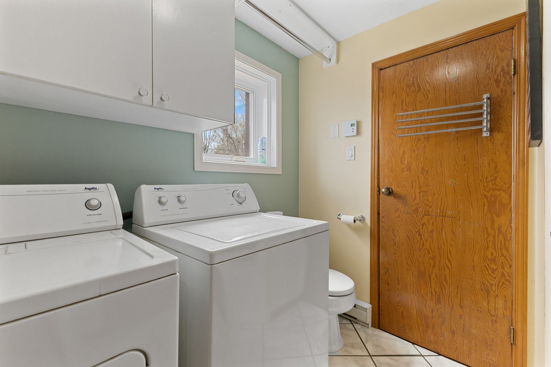 









113


Rue De Lorimier

,
Gatineau (Hull),




QC
J8Y3E7

