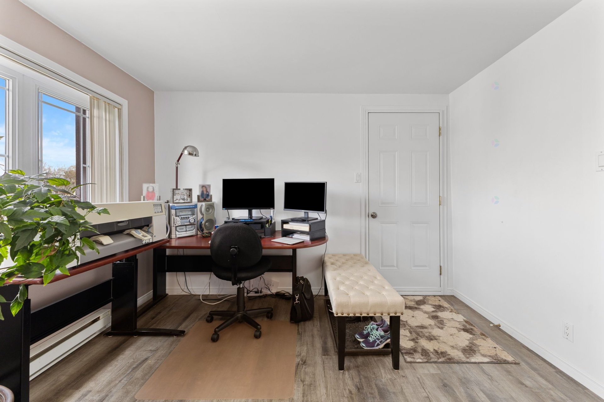 









113


Rue De Lorimier

,
Gatineau (Hull),




QC
J8Y3E7

