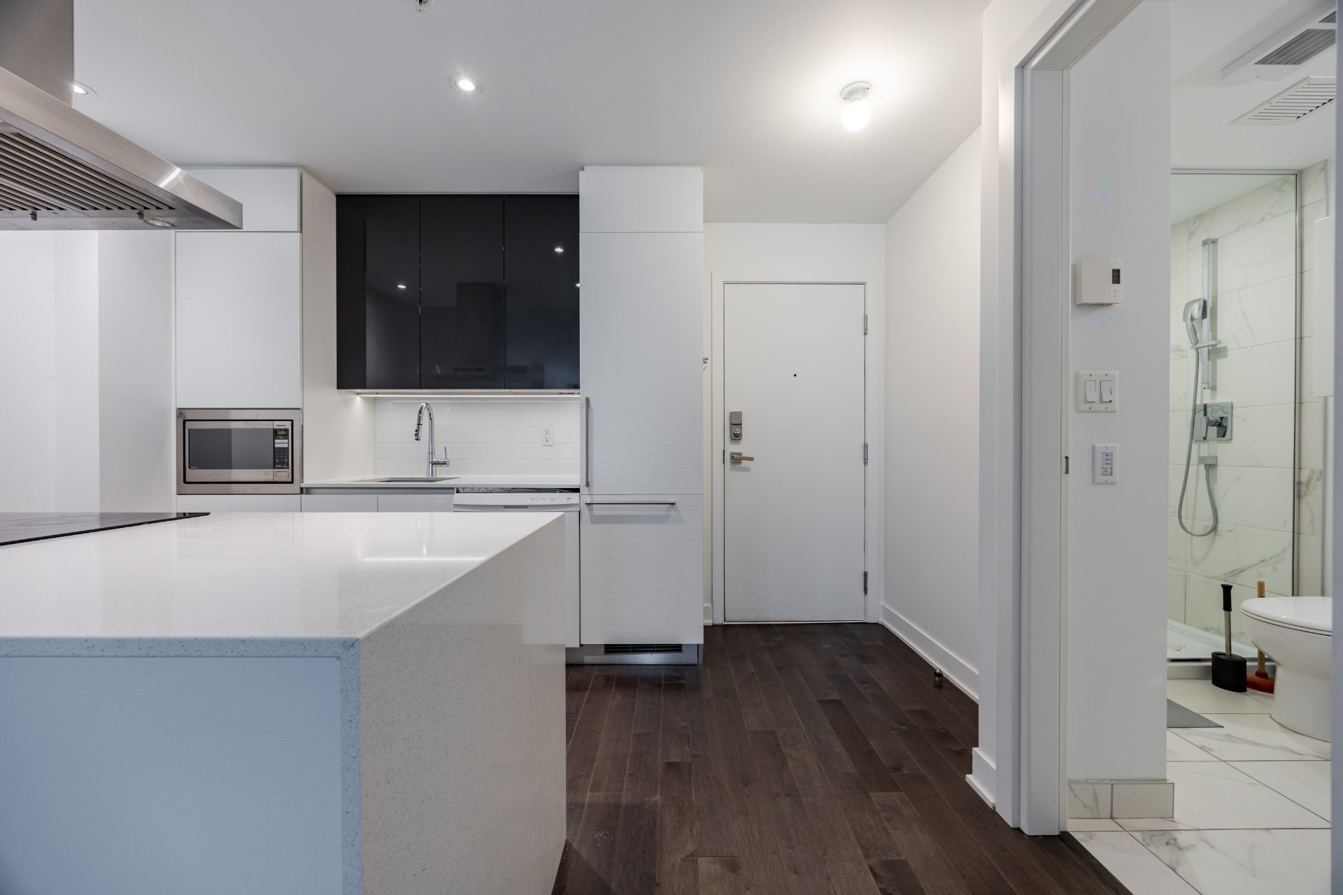 









1239


Rue Drummond

, 303,
Montréal (Ville-Marie),




QC
H3G0G4

