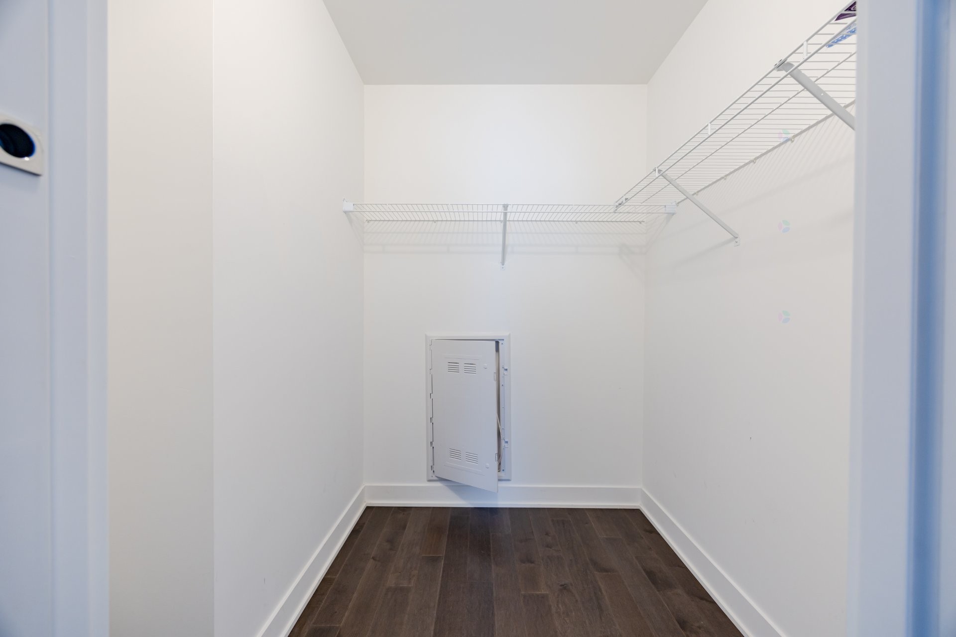 









1239


Rue Drummond

, 303,
Montréal (Ville-Marie),




QC
H3G0G4

