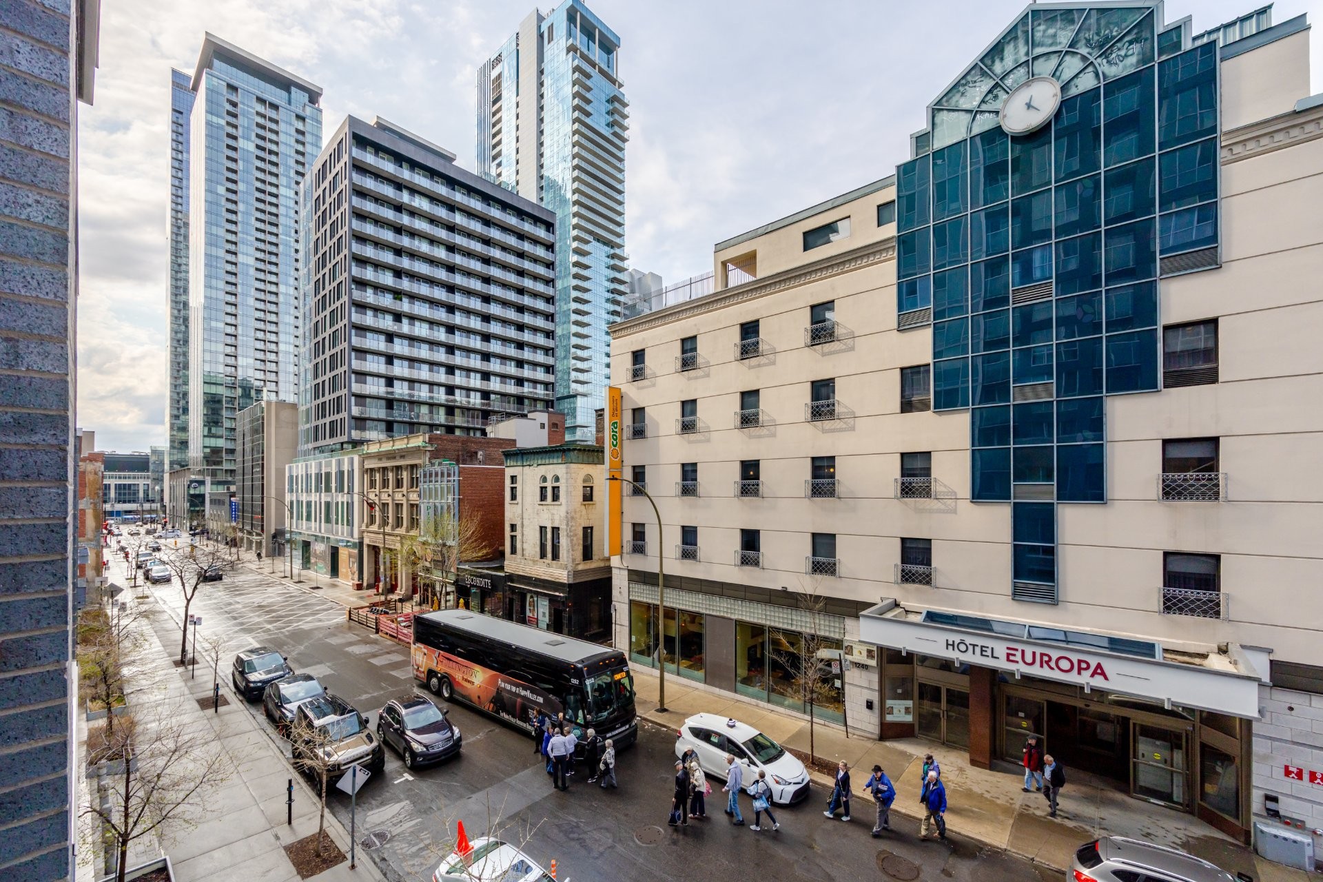 









1239


Rue Drummond

, 303,
Montréal (Ville-Marie),




QC
H3G0G4


