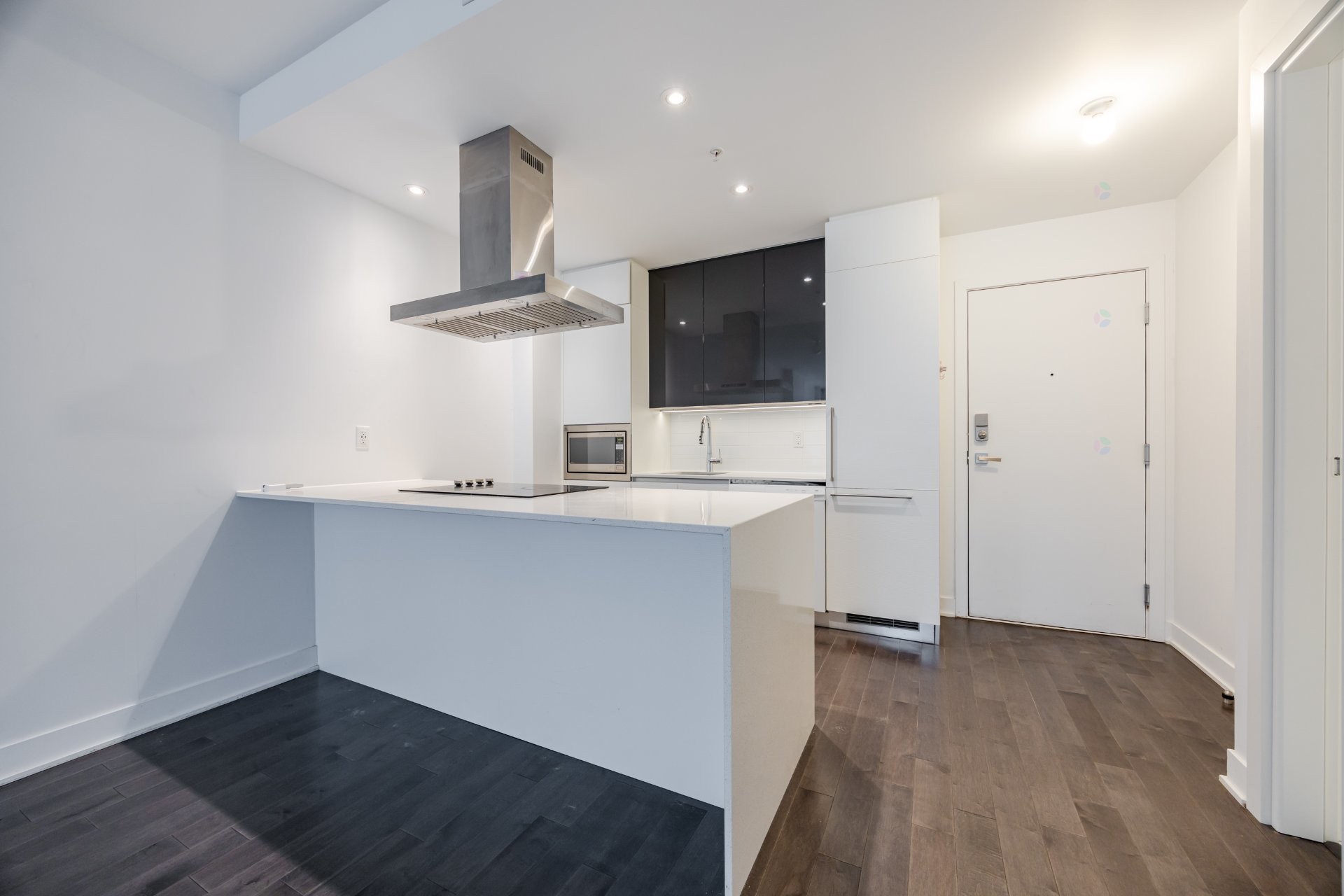 









1239


Rue Drummond

, 303,
Montréal (Ville-Marie),




QC
H3G0G4

