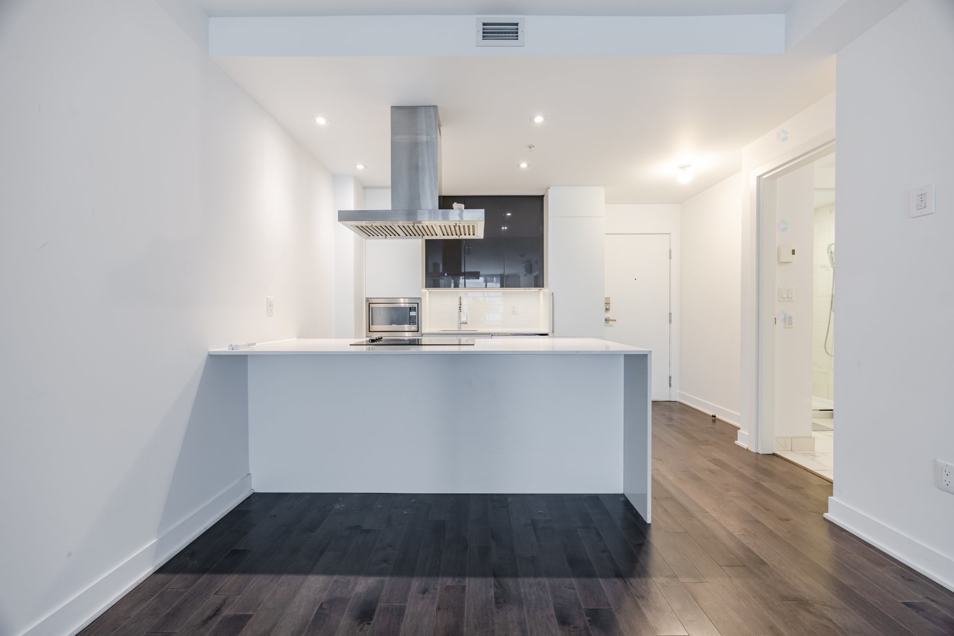 









1239


Rue Drummond

, 303,
Montréal (Ville-Marie),




QC
H3G0G4

