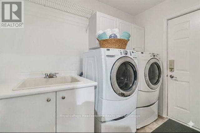 












44 CORBETT STREET

,
Cambridge,




Ontario
N1T1V5

