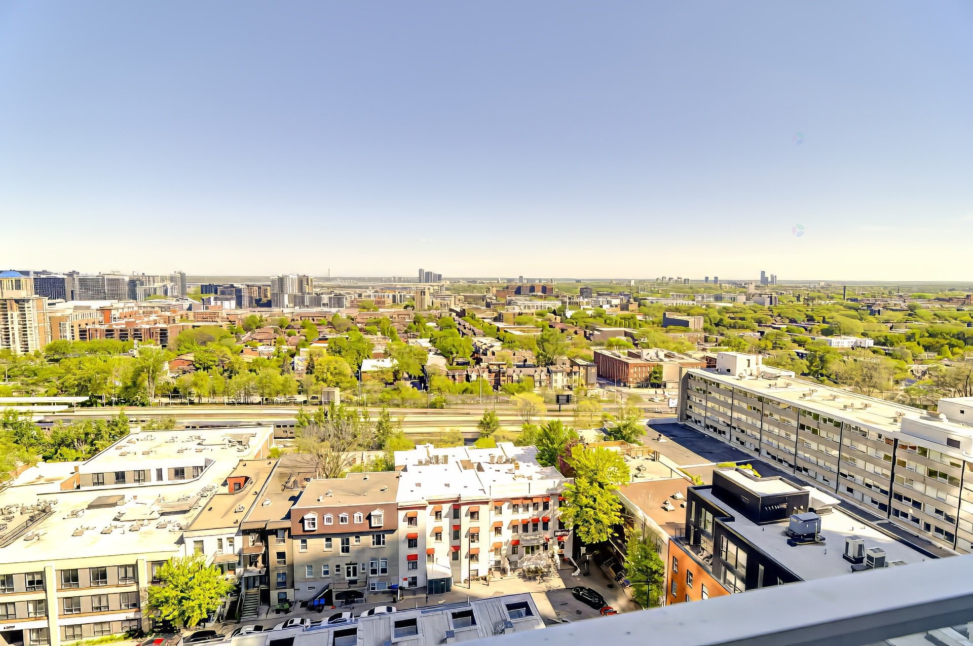 









1450


Boul. René-Lévesque O.

, 1411,
Montréal (Ville-Marie),




QC
H3G0E1


