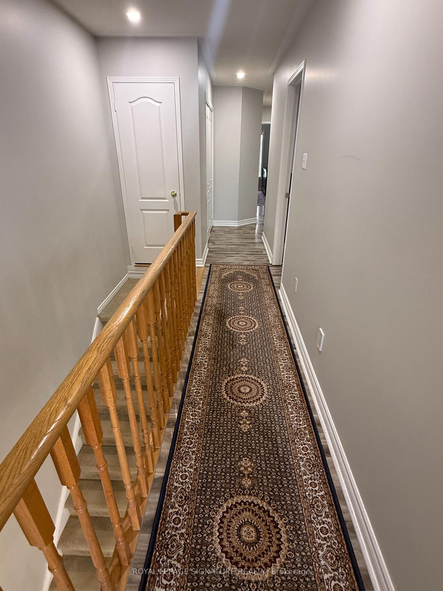 









814


Golden Farmer

Way,
Mississauga,




ON
L5W 1A7

