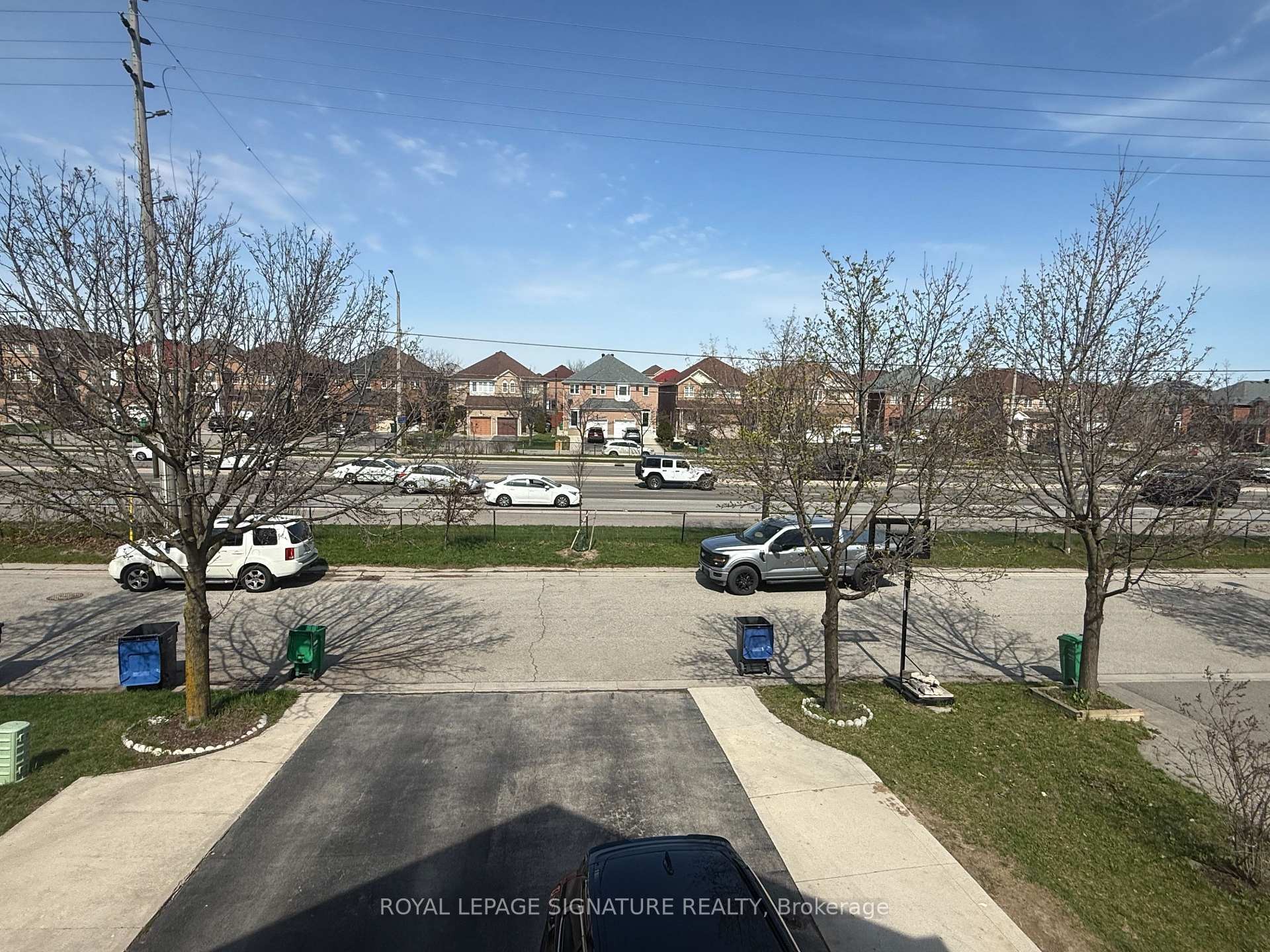 









814


Golden Farmer

Way,
Mississauga,




ON
L5W 1A7

