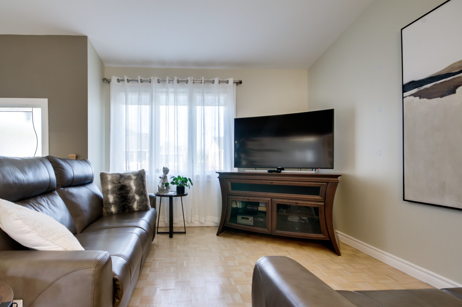 









465


Rue Leclerc

,
Trois-Rivières,




QC
G9B1S6

