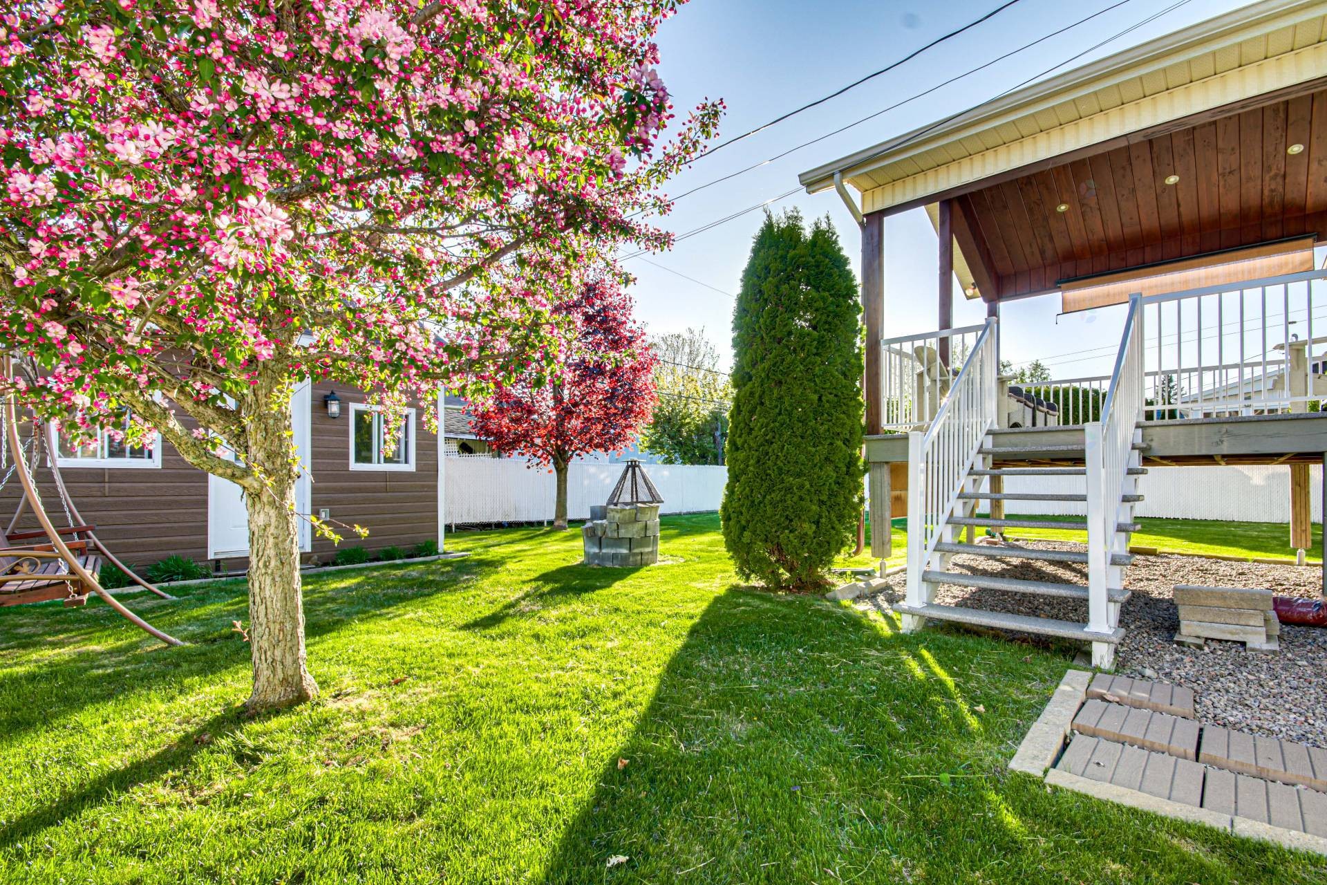 









465


Rue Leclerc

,
Trois-Rivières,




QC
G9B1S6

