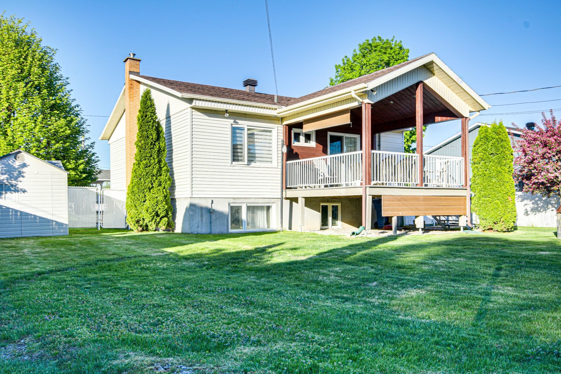 









465


Rue Leclerc

,
Trois-Rivières,




QC
G9B1S6

