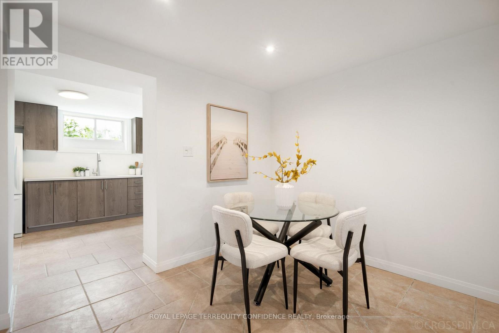 












71 PACHINO BOULEVARD

,
Toronto,




Ontario
M1R4J8

