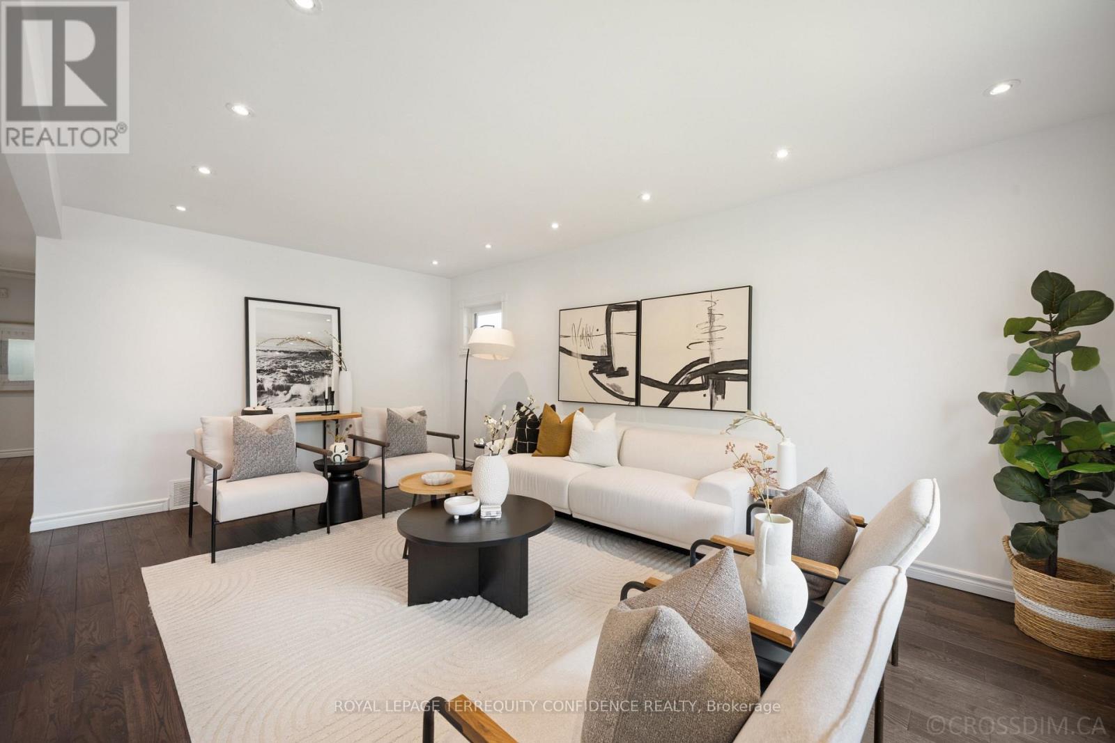 












71 PACHINO BOULEVARD

,
Toronto,




Ontario
M1R4J8

