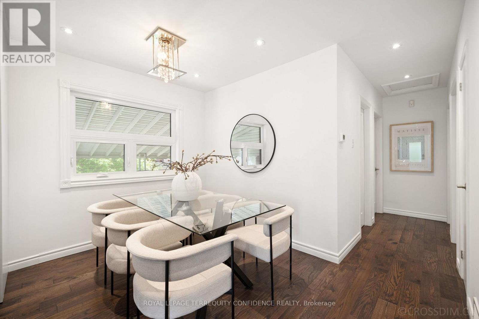 












71 PACHINO BOULEVARD

,
Toronto,




Ontario
M1R4J8

