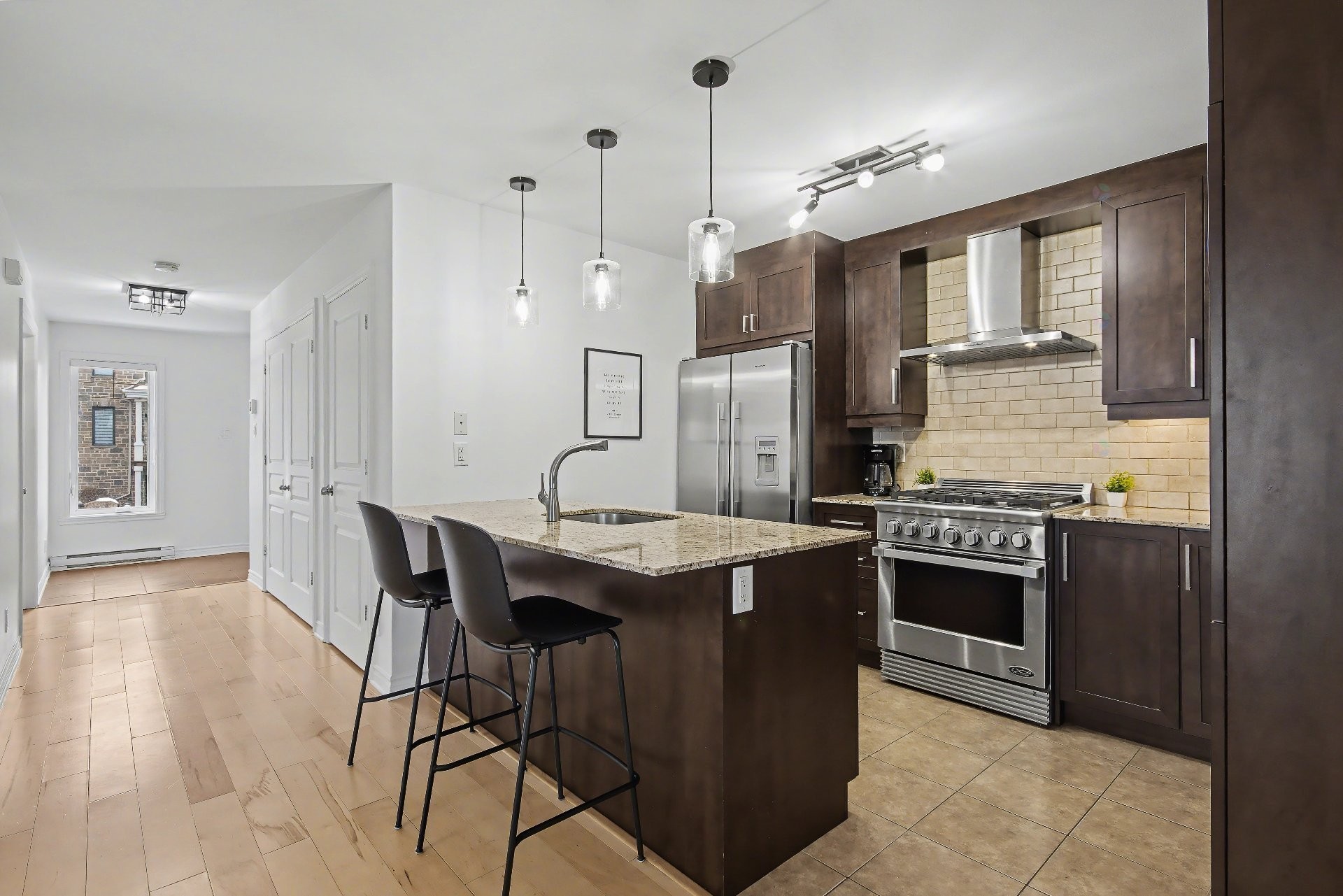 









190


Rue du Sanctuaire

, 5,
Sainte-Julie,




QC
J3E0B3

