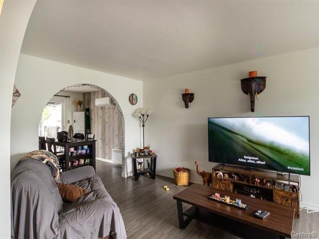 









1435


Rue Gauthier

,
Longueuil (Saint-Hubert),




QC
J4T3N9

