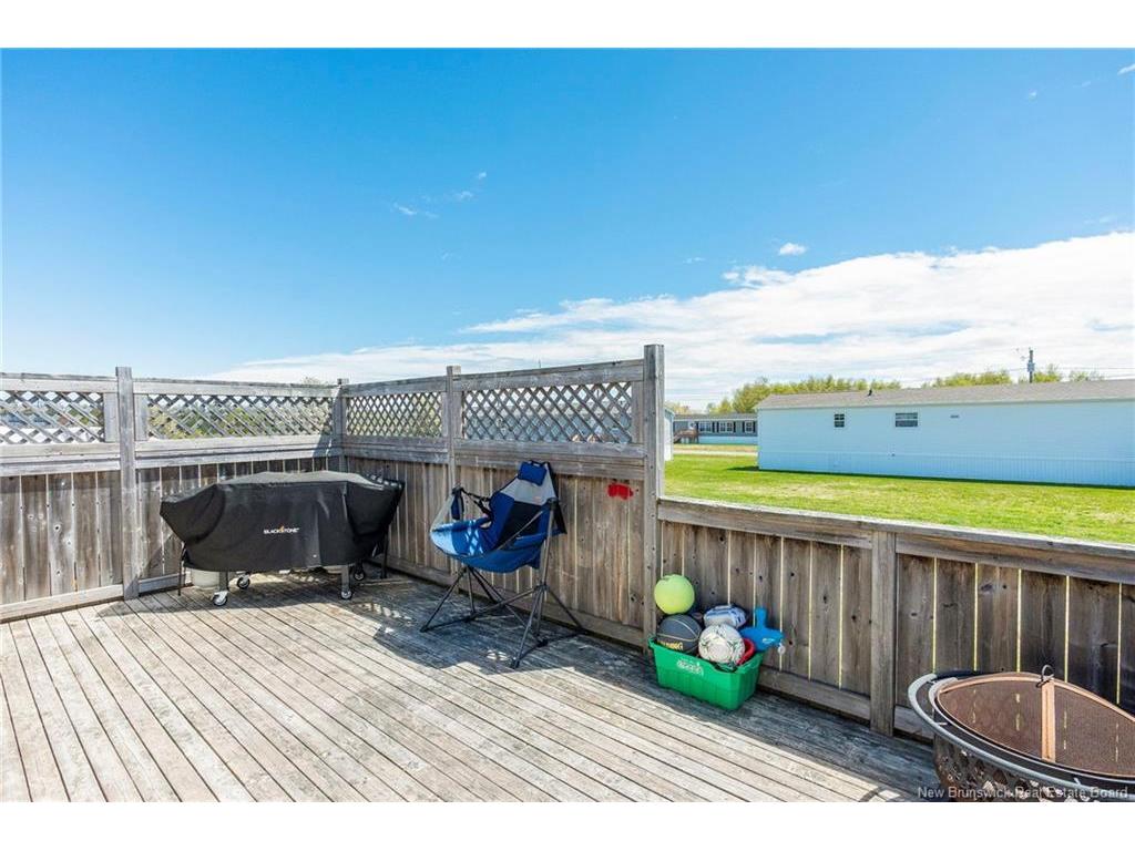 









8


Frank

ST,
Bas Cap Pele,




NB
E4N 0E6

