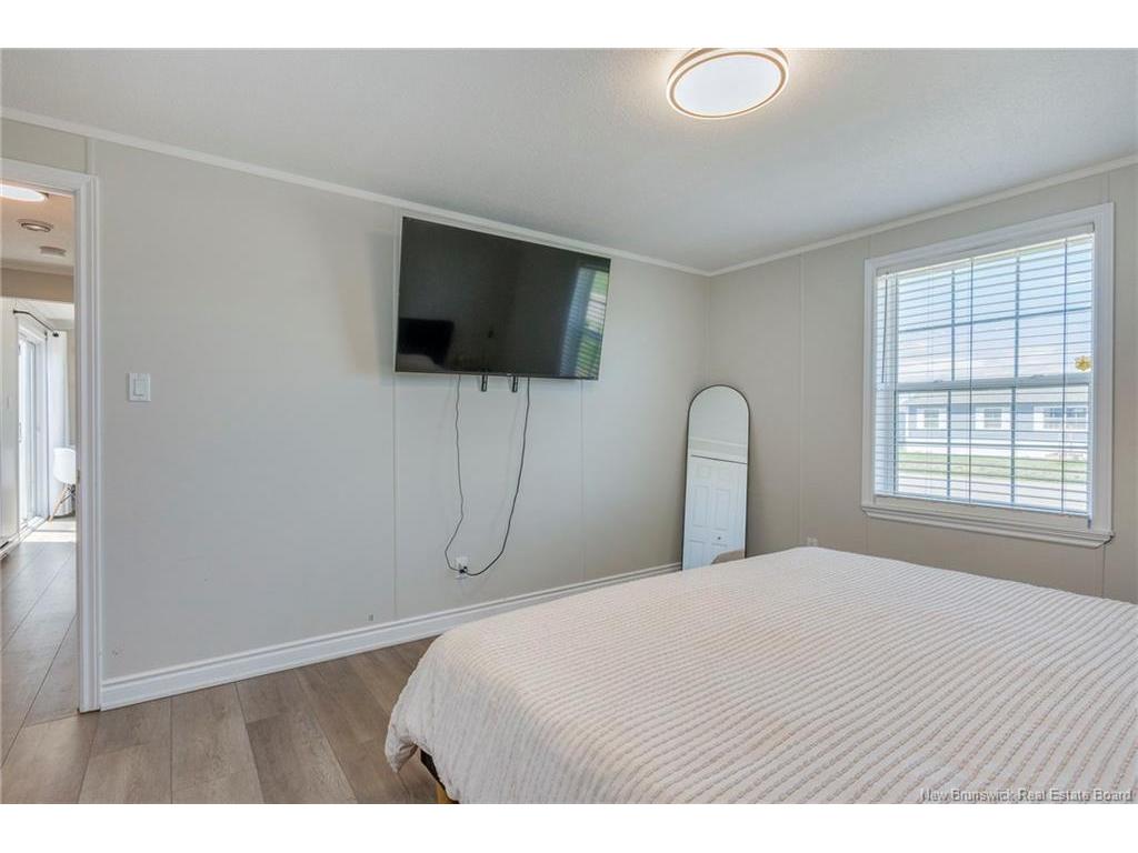 









8


Frank

ST,
Bas Cap Pele,




NB
E4N 0E6

