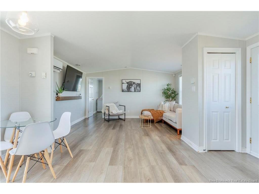 









8


Frank

ST,
Bas Cap Pele,




NB
E4N 0E6

