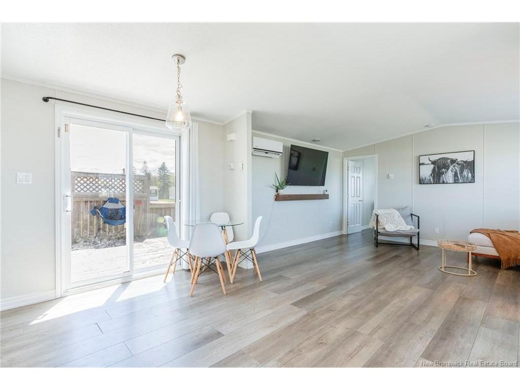 









8


Frank

ST,
Bas Cap Pele,




NB
E4N 0E6

