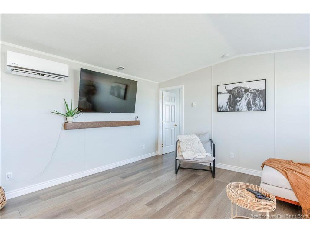 









8


Frank

ST,
Bas Cap Pele,




NB
E4N 0E6

