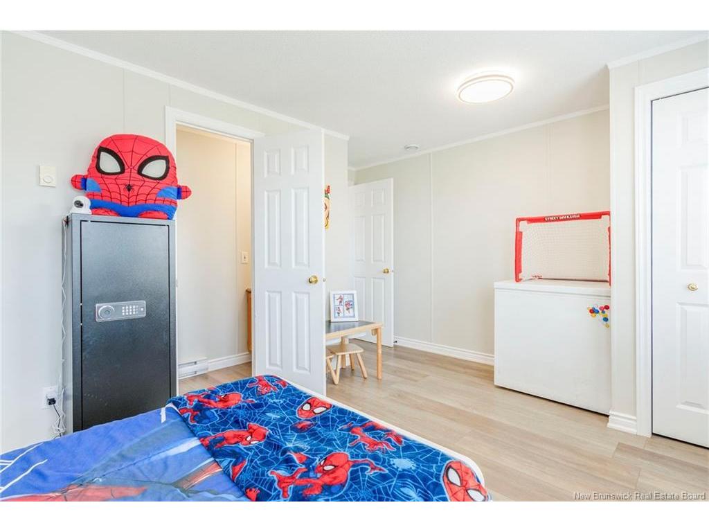 









8


Frank

ST,
Bas Cap Pele,




NB
E4N 0E6

