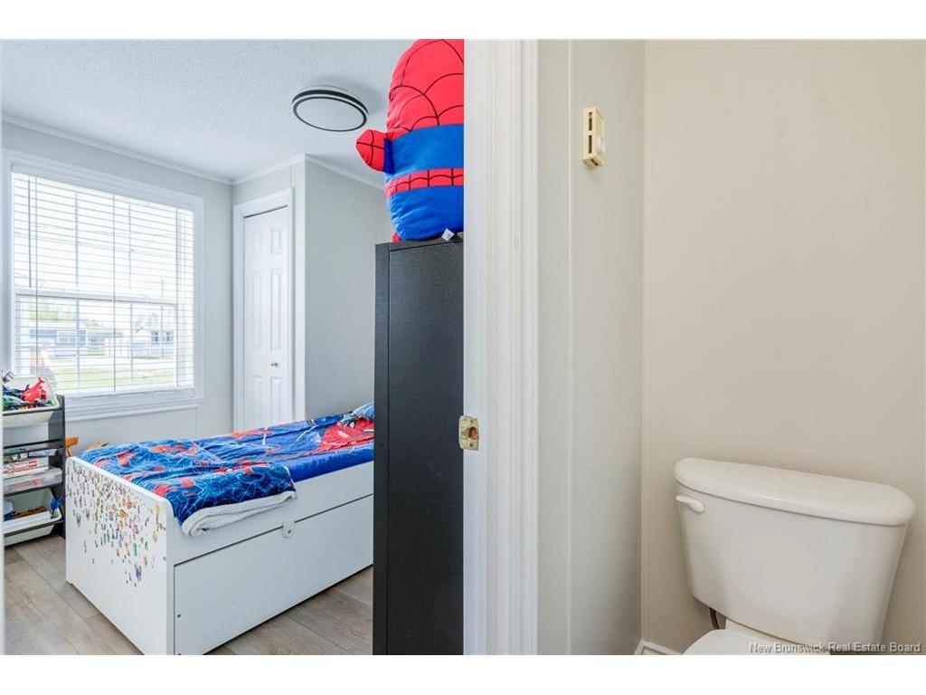 









8


Frank

ST,
Bas Cap Pele,




NB
E4N 0E6

