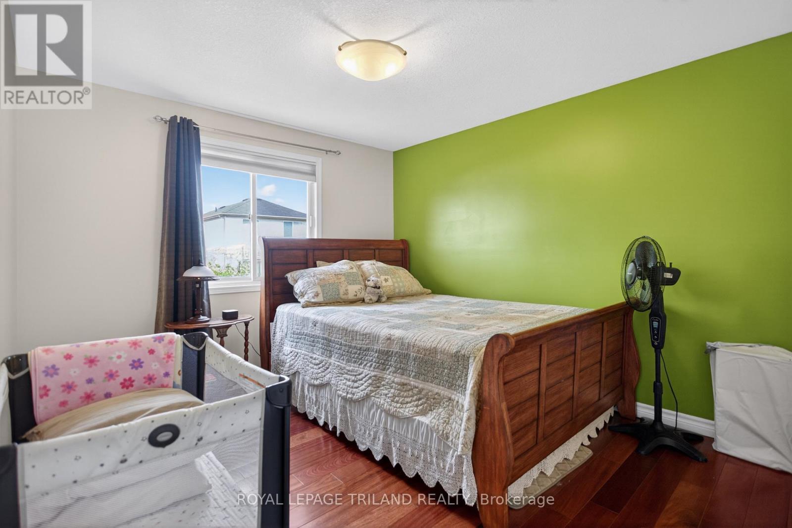 












307 JENSEN ROAD

,
London East (East D),




Ontario
N5V4X3


