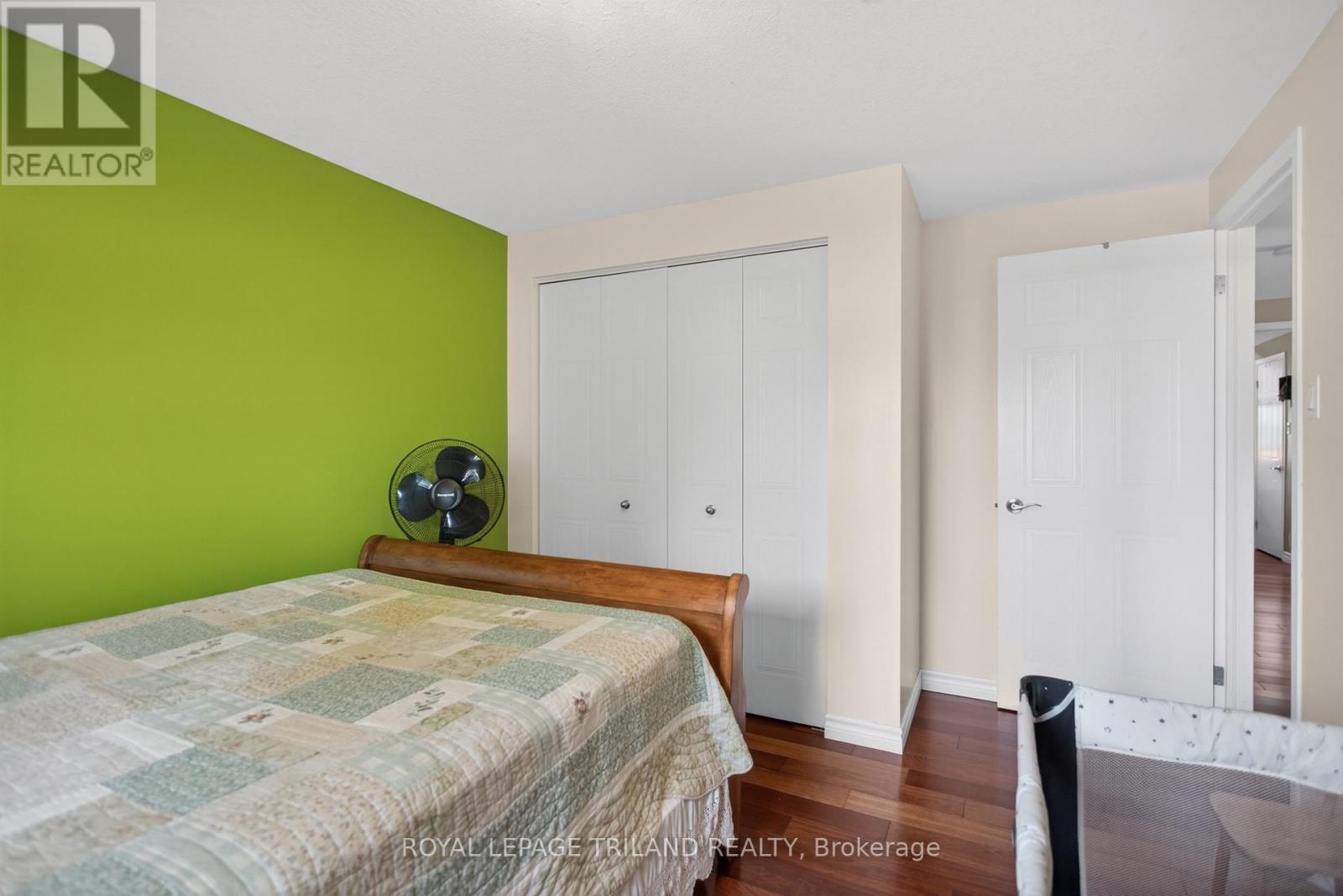 












307 JENSEN ROAD

,
London East (East D),




Ontario
N5V4X3

