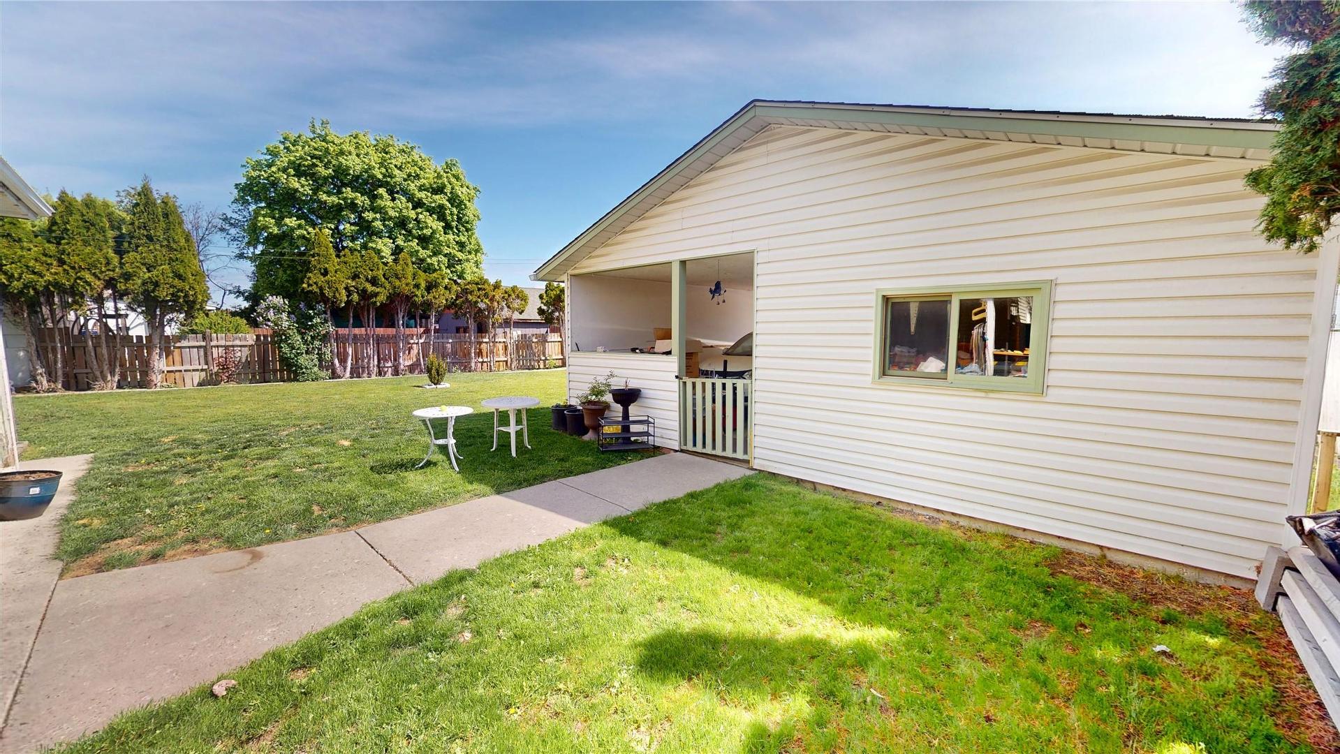 









224


4th

Avenue,
Cranbrook,




BC
V1C 2E3

