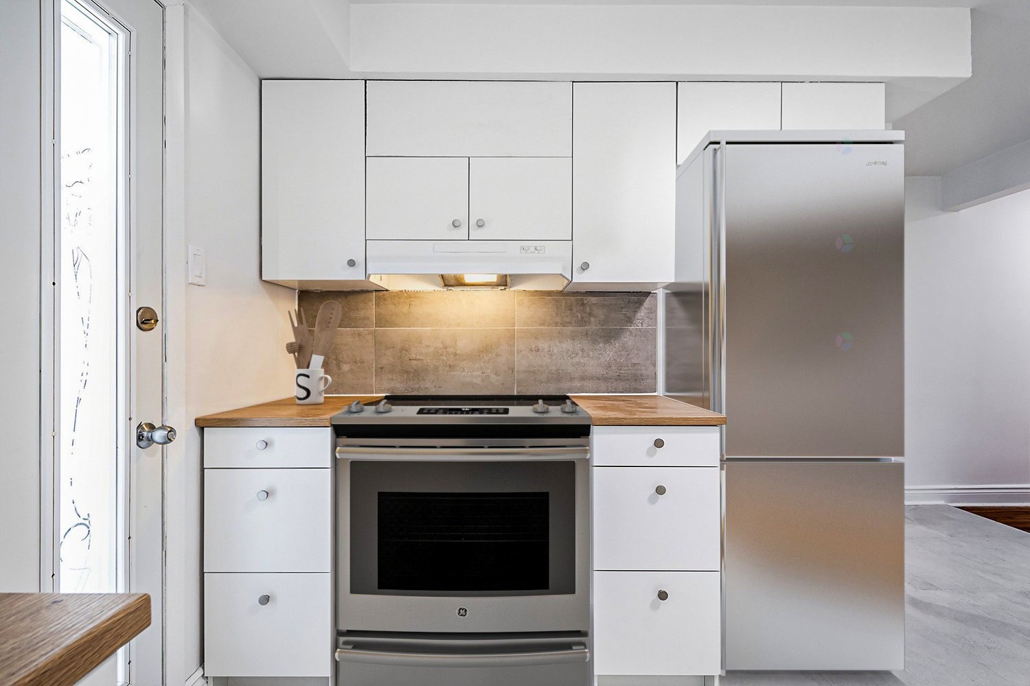 









41


Rue René-Philippe

, 3,
Longueuil (Le Vieux-Longueuil),




QC
J4R2J7

