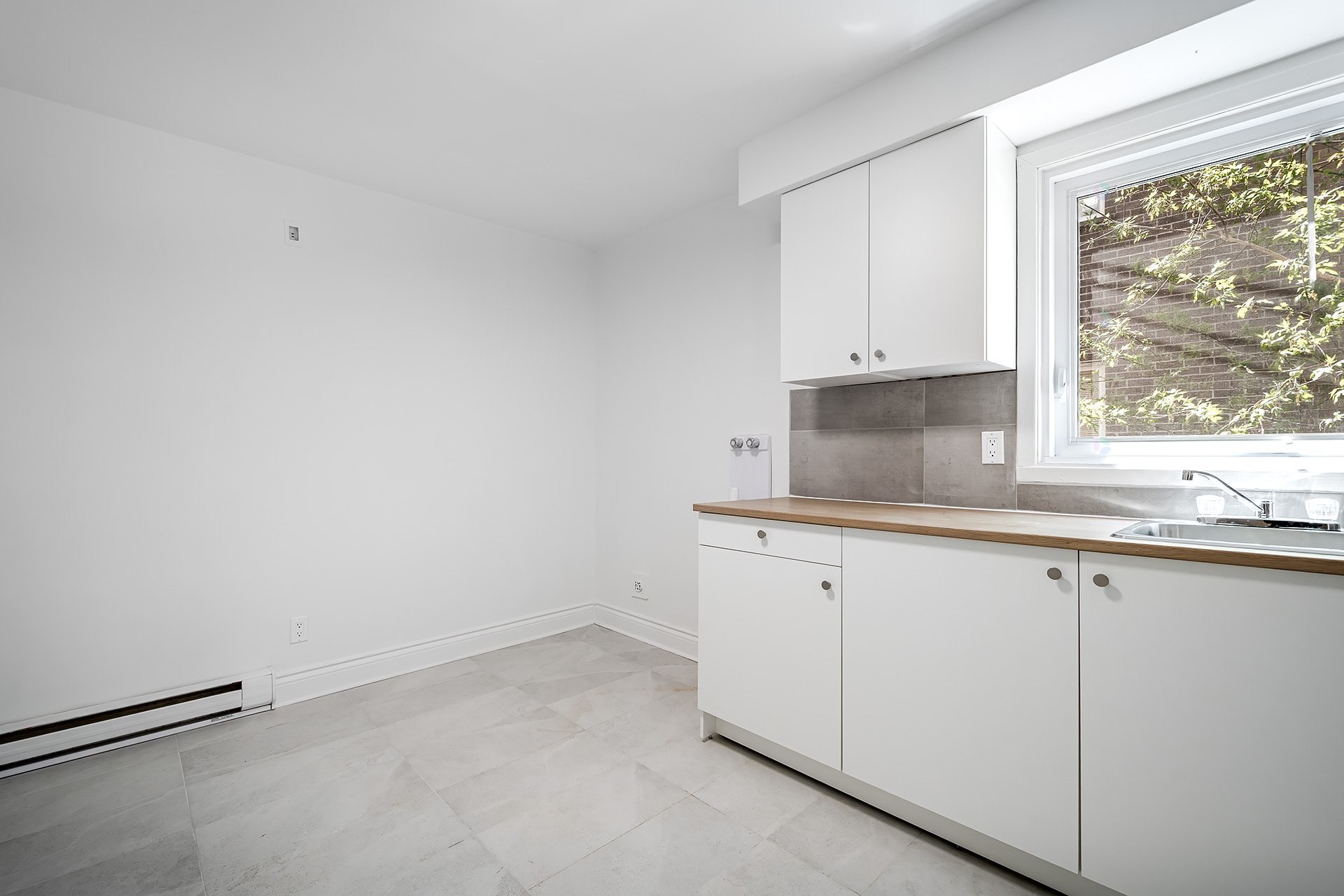









41


Rue René-Philippe

, 3,
Longueuil (Le Vieux-Longueuil),




QC
J4R2J7

