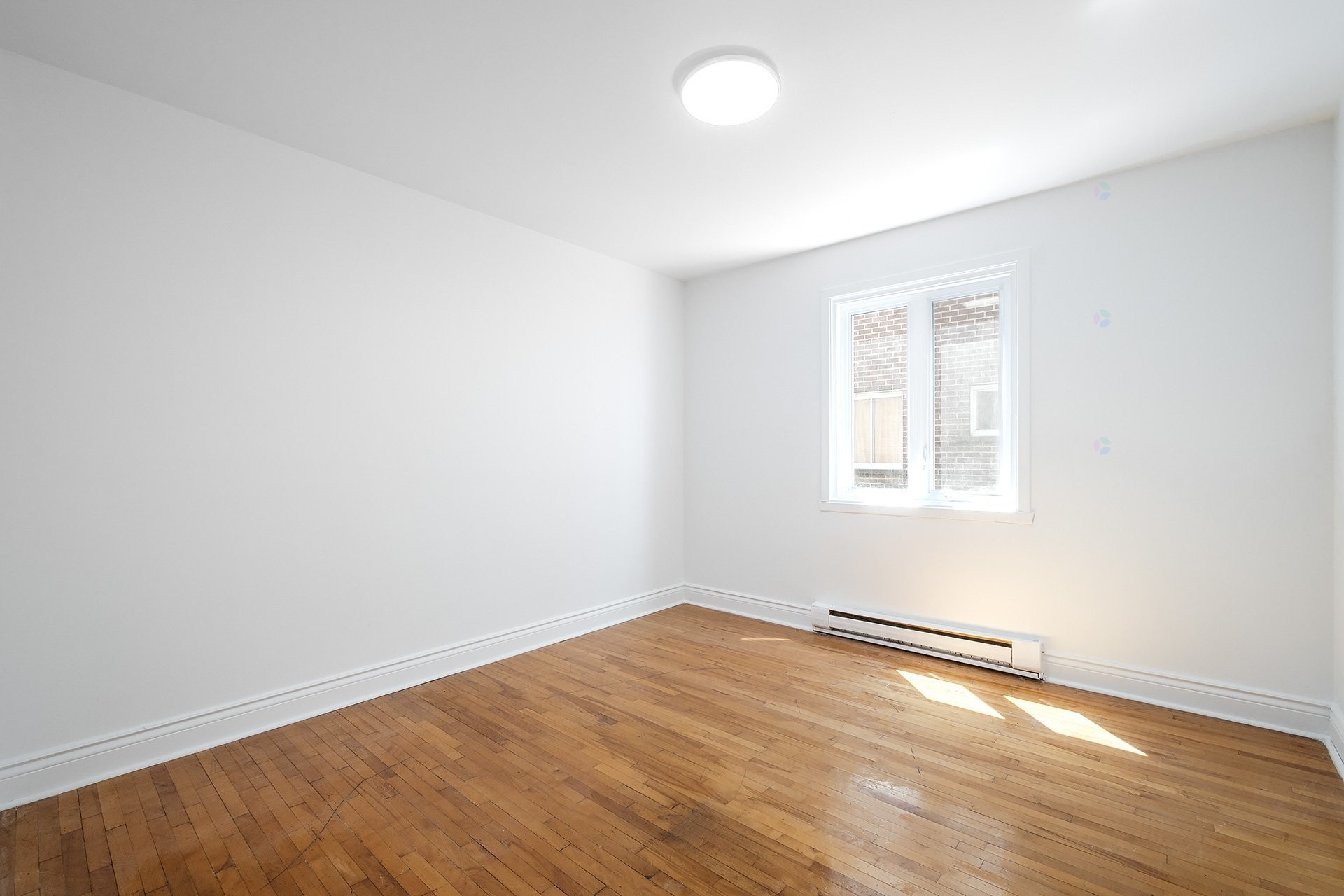 









41


Rue René-Philippe

, 3,
Longueuil (Le Vieux-Longueuil),




QC
J4R2J7

