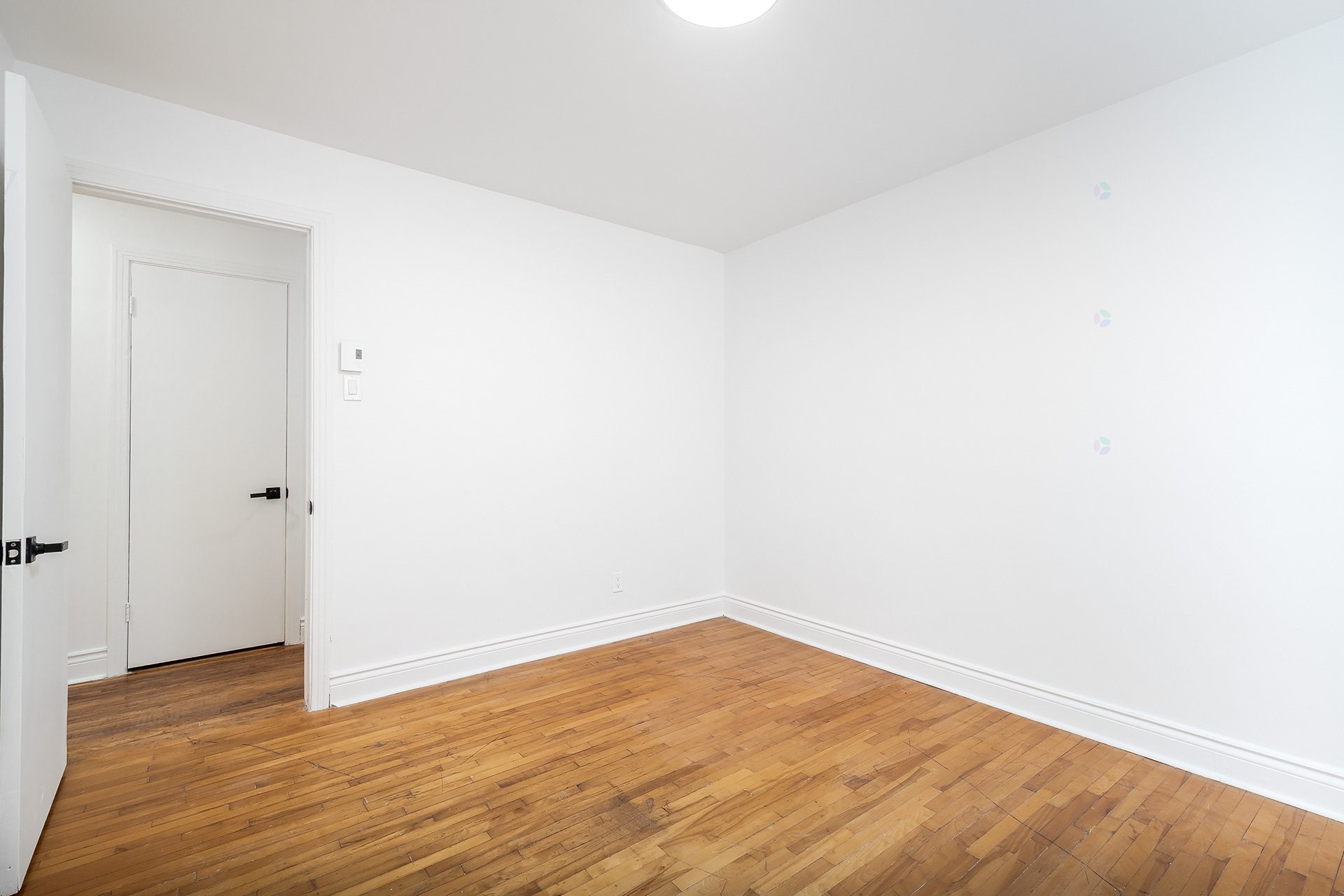 









41


Rue René-Philippe

, 3,
Longueuil (Le Vieux-Longueuil),




QC
J4R2J7

