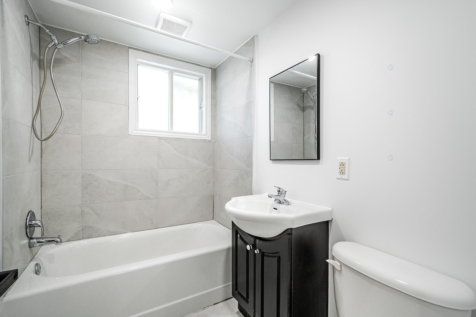 









41


Rue René-Philippe

, 3,
Longueuil (Le Vieux-Longueuil),




QC
J4R2J7

