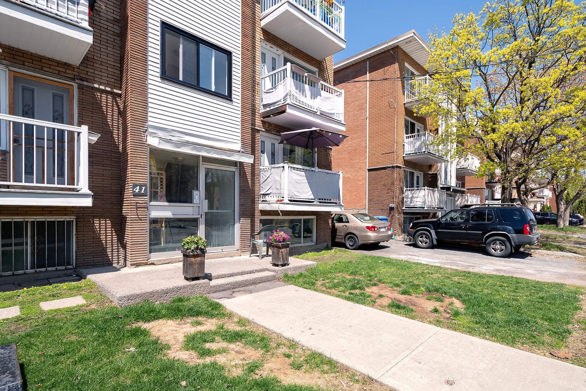 









41


Rue René-Philippe

, 3,
Longueuil (Le Vieux-Longueuil),




QC
J4R2J7

