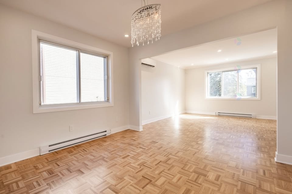 









12404


Rue Ferdinand-Bastien

,
Montréal (Rivière-des-Prairies/Pointe-aux-Trembles),




QC
H1C2A7

